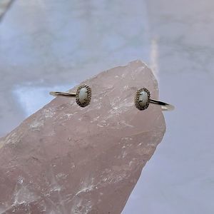 Kendra Scott Gold and White Bracelet